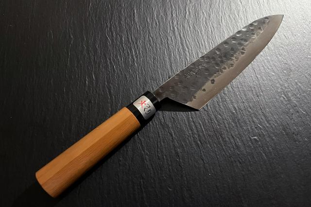 販売会 特別提供品 (2) 牛刀包丁伝家の宝刀イチイ丸柄