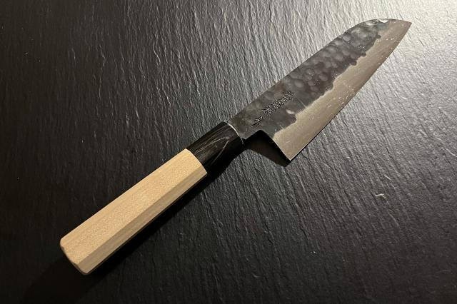 販売会 特別提供品 (15) 三徳包丁伝家の宝刀八角水牛柄