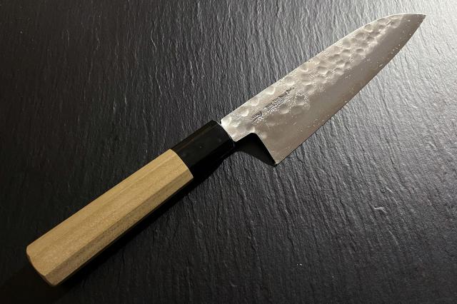 販売会 特別提供品 (19) 牛刀包丁幻の名刀黒檀柄