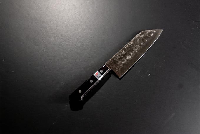 特別提供品 (58) 三徳包丁180mm幻の名刀