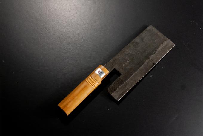 特別提供品 (69) そば切包丁210mm黒打ち